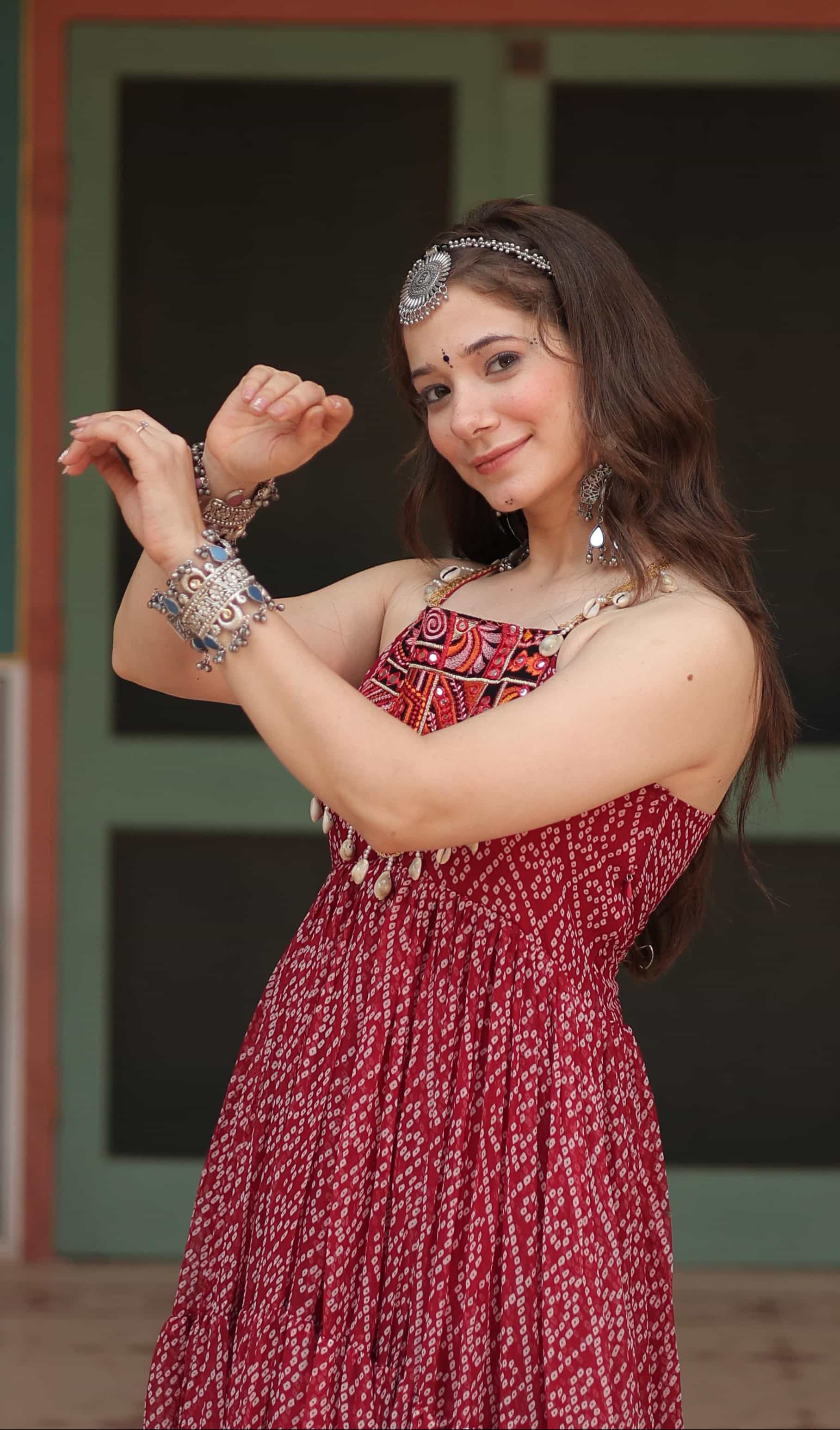 sleeveless Bandhani print gown 