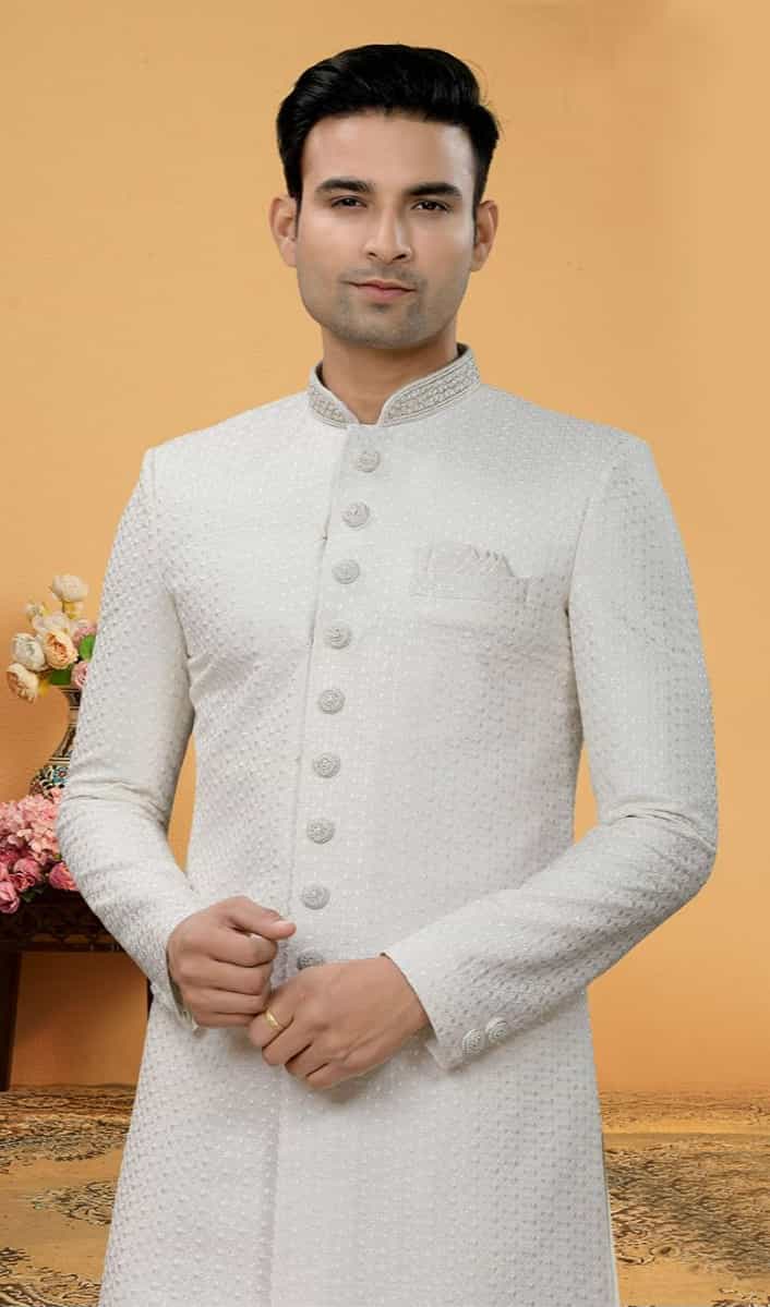 Lucknowi embroidered kurta for men