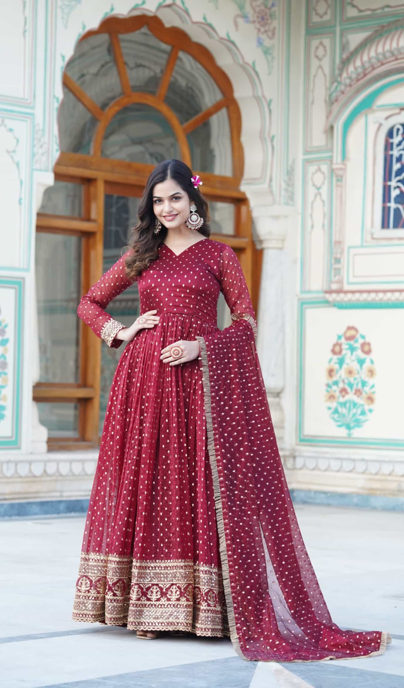 Designer lace border dupatta