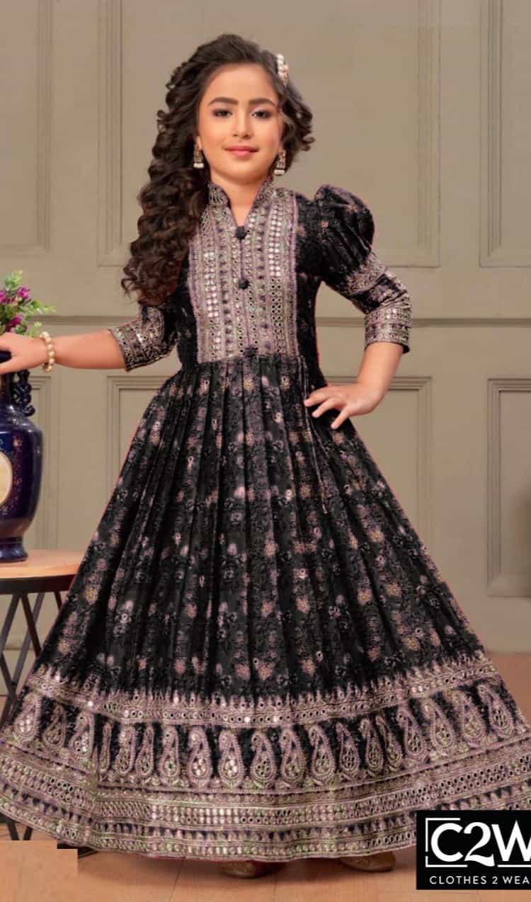 girls gown party wear in black