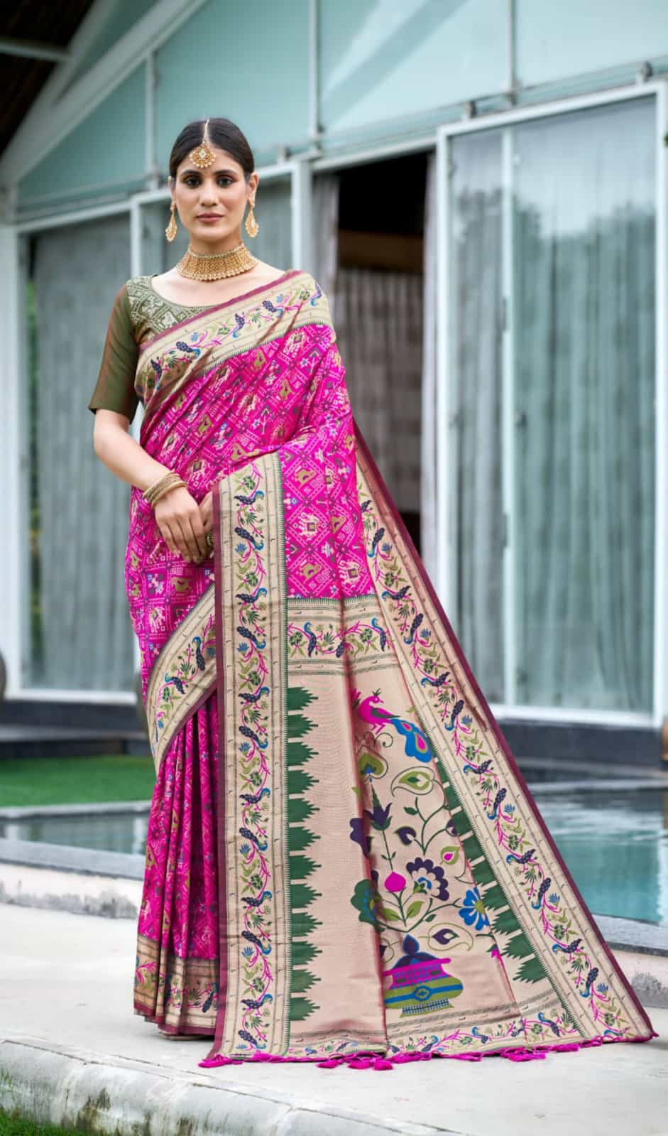dark pink color saree
