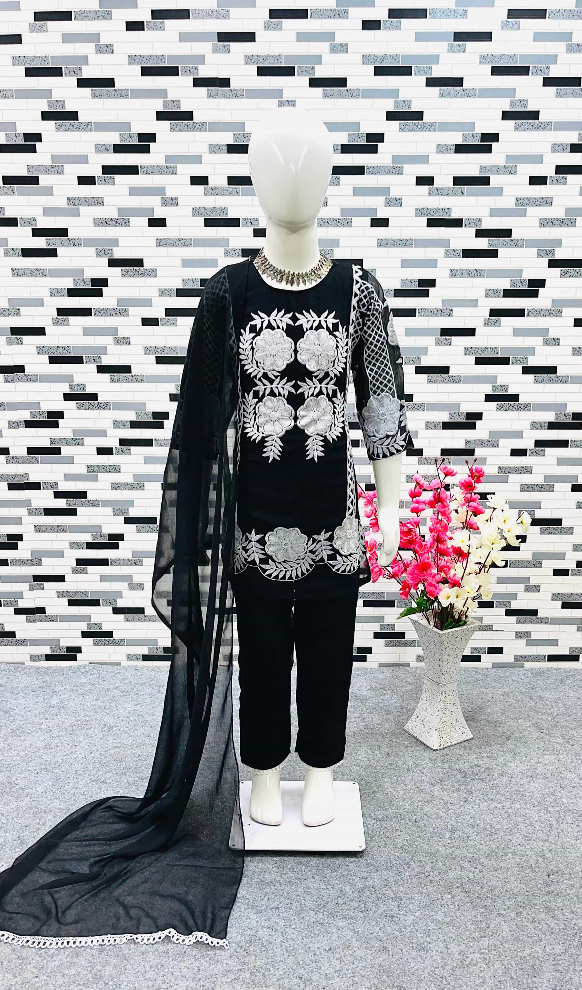 Girls' Faux Georgette Kurti Set