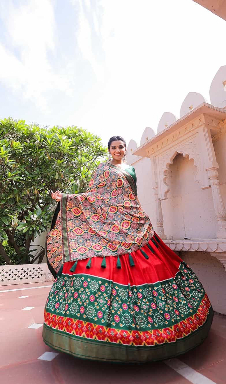 foil print festive lehenga set