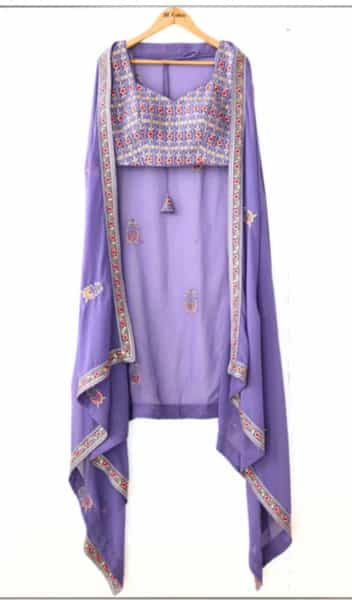 Faux georgette dupatta with delicate embroidery