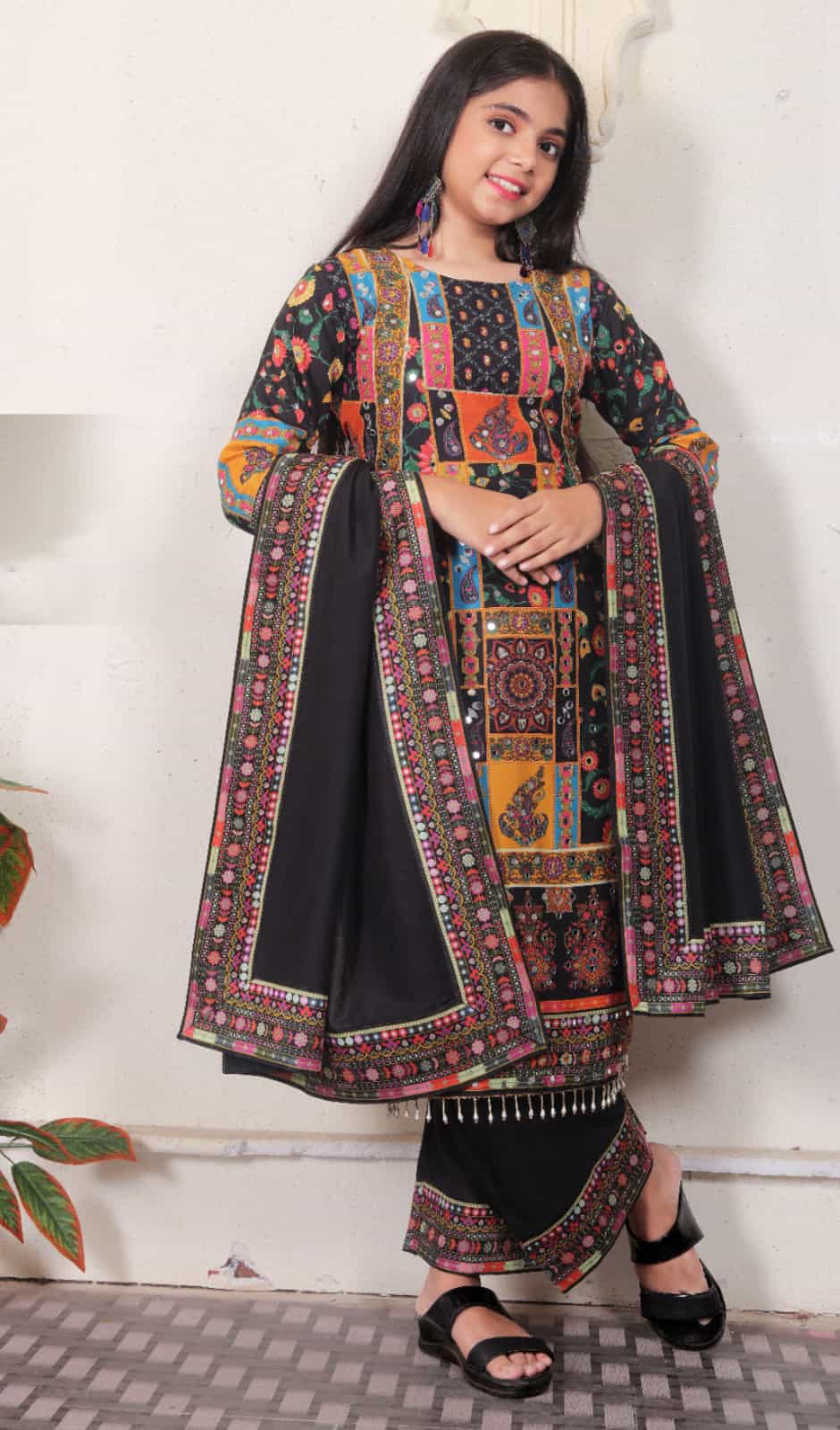 Black Heavy Muslin Printed Kurti Set