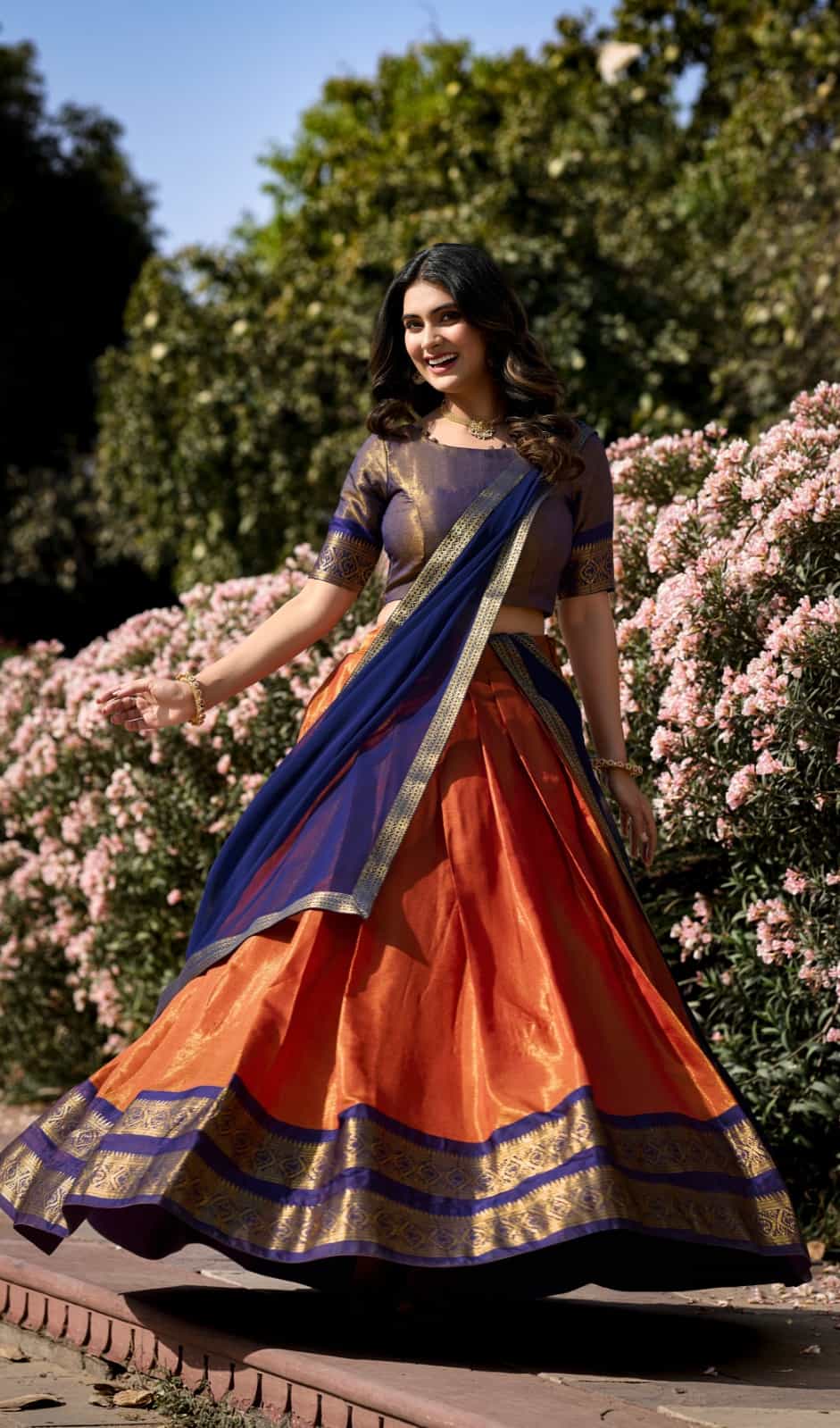 kanchipuram lehenga choli with drawstring and zip closure