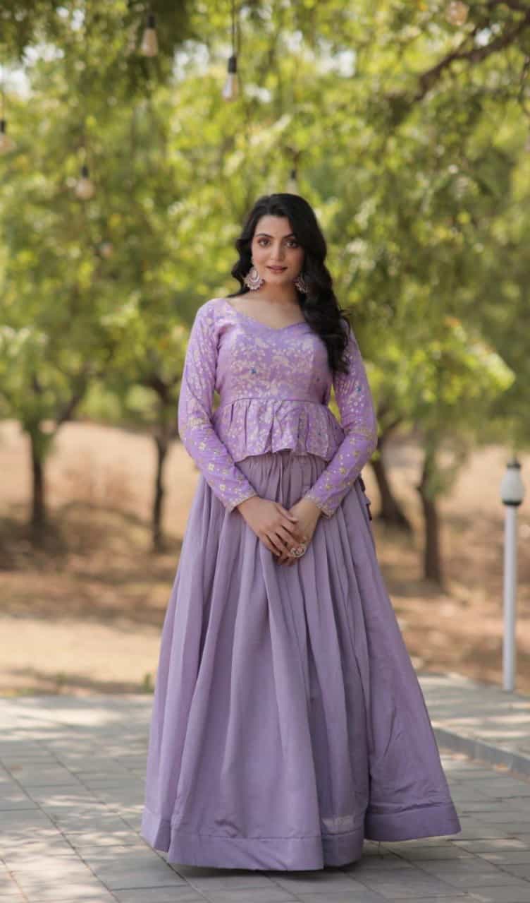 Lavender shimmer Vichitra lehenga set