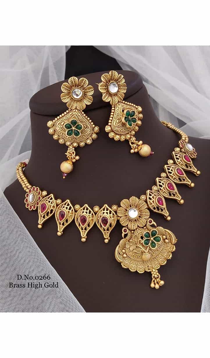 Antique gold-plated Rajwadi necklace with stunning earrings