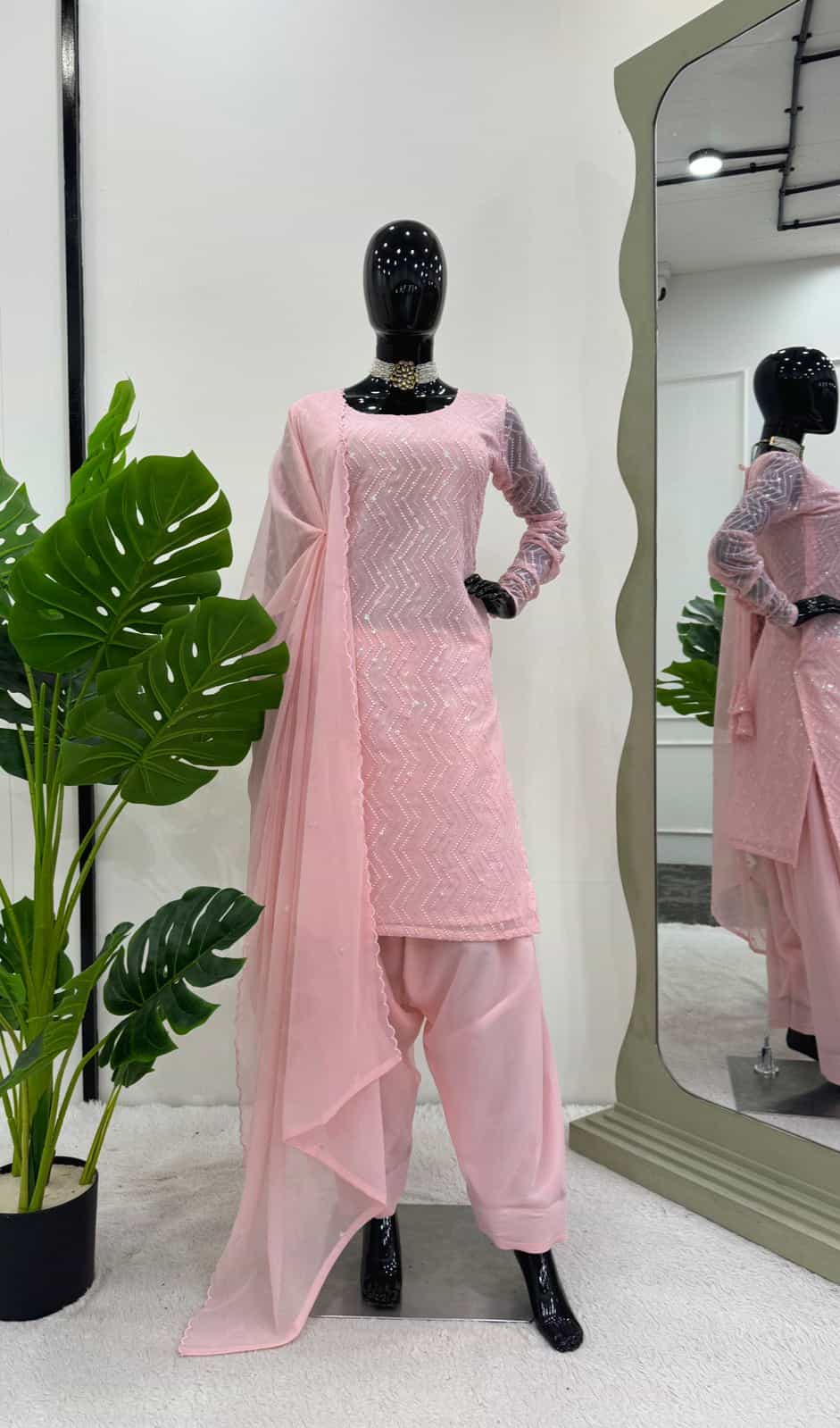 baby pink kurti set