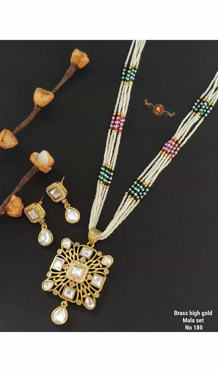 Traditional gold-plated mala with matching earrings