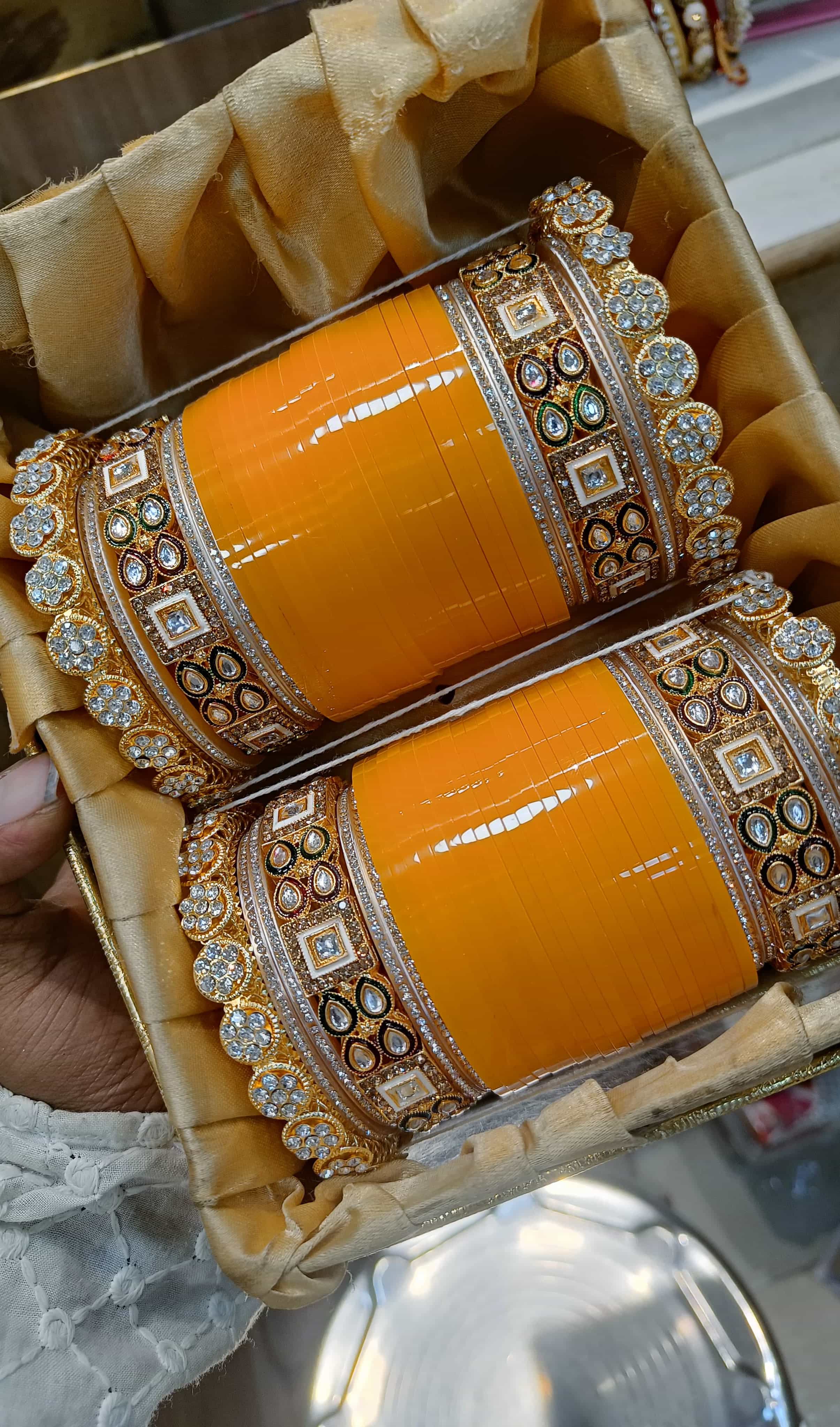 Elegant bangle set pair for women