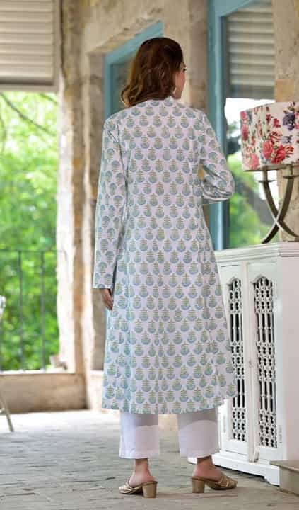 white anarkali kurta with kota doria dupatta
