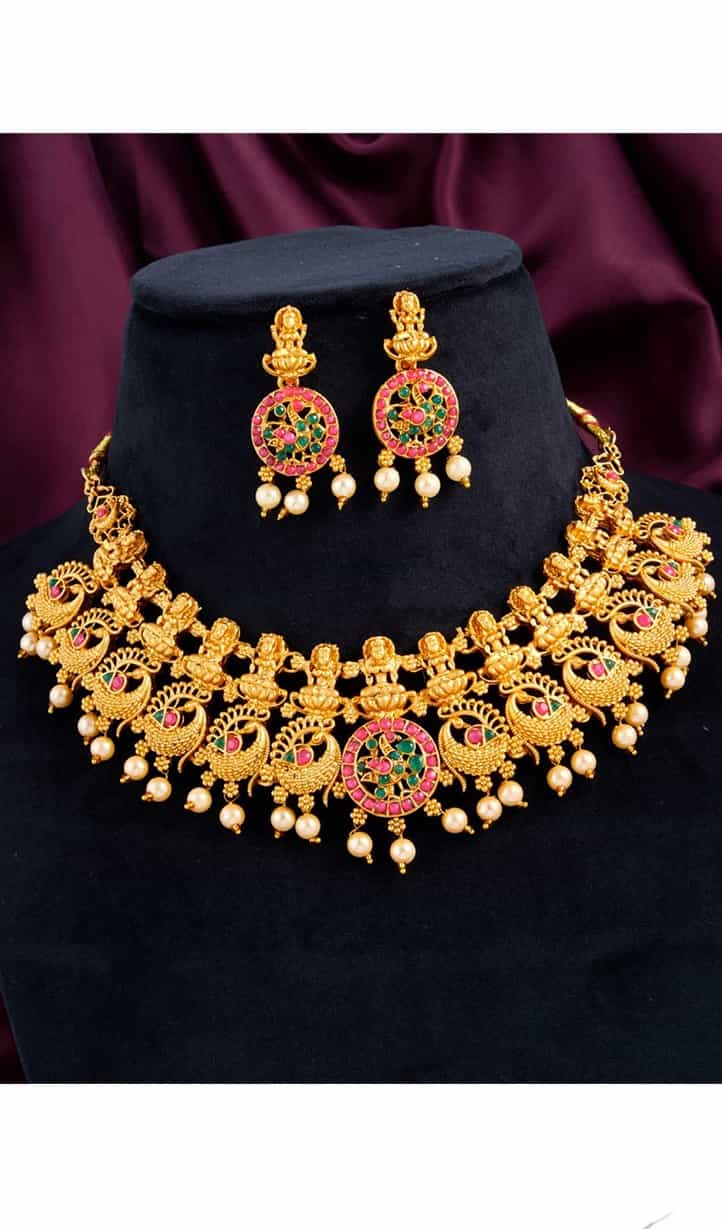 golden Rajwadi jewelry set with intricate antique design
