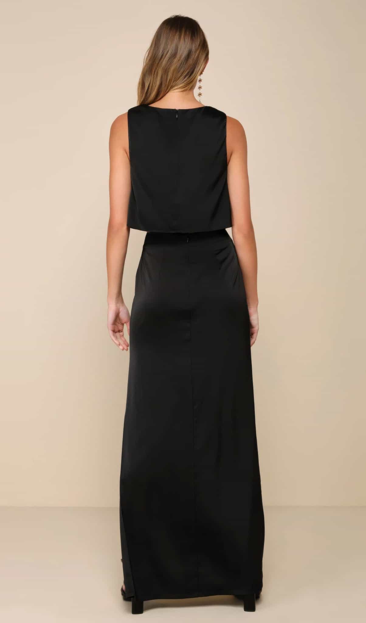 Stylish bodycon satin top with a long skirt in a slim fit