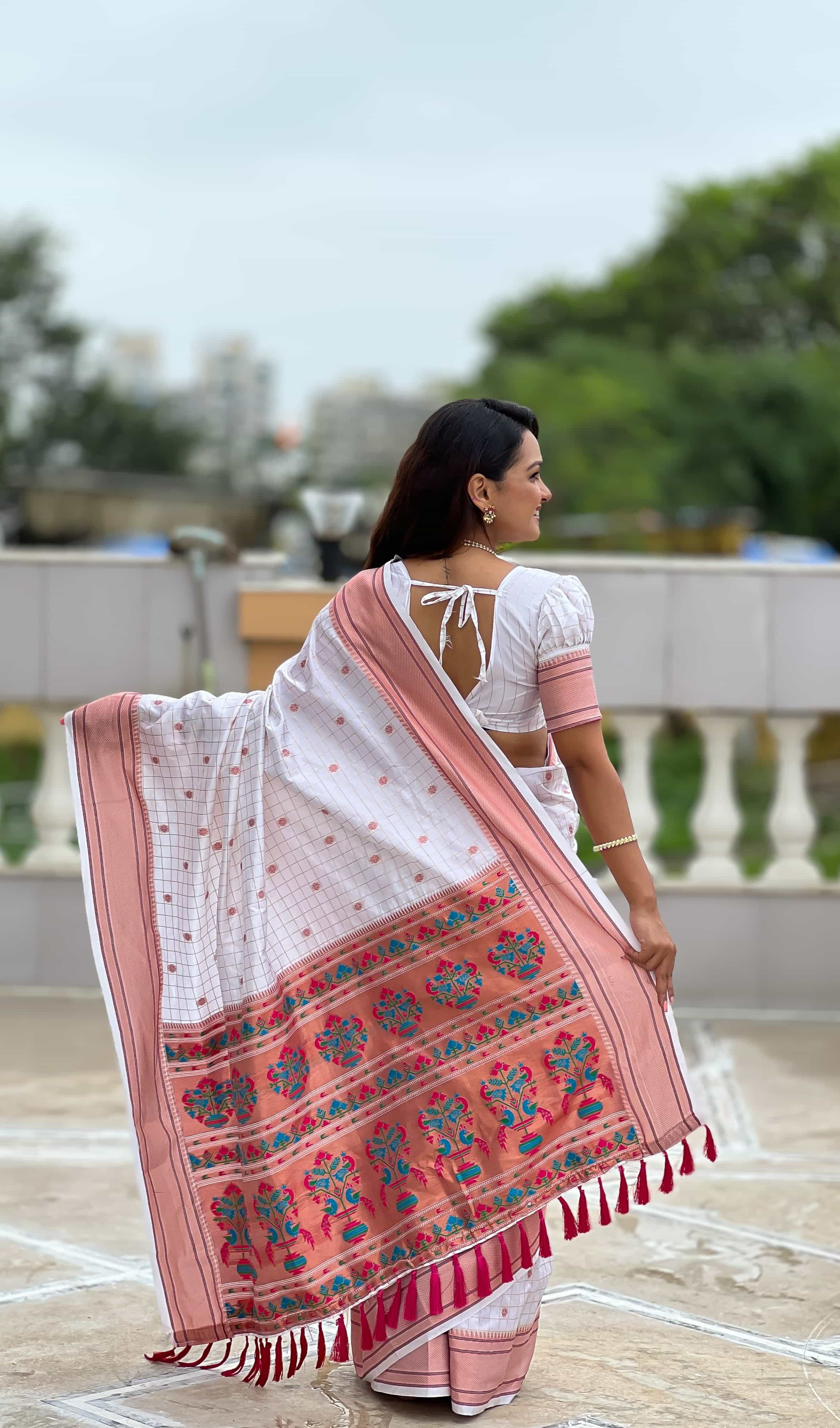 modern white saree blouse