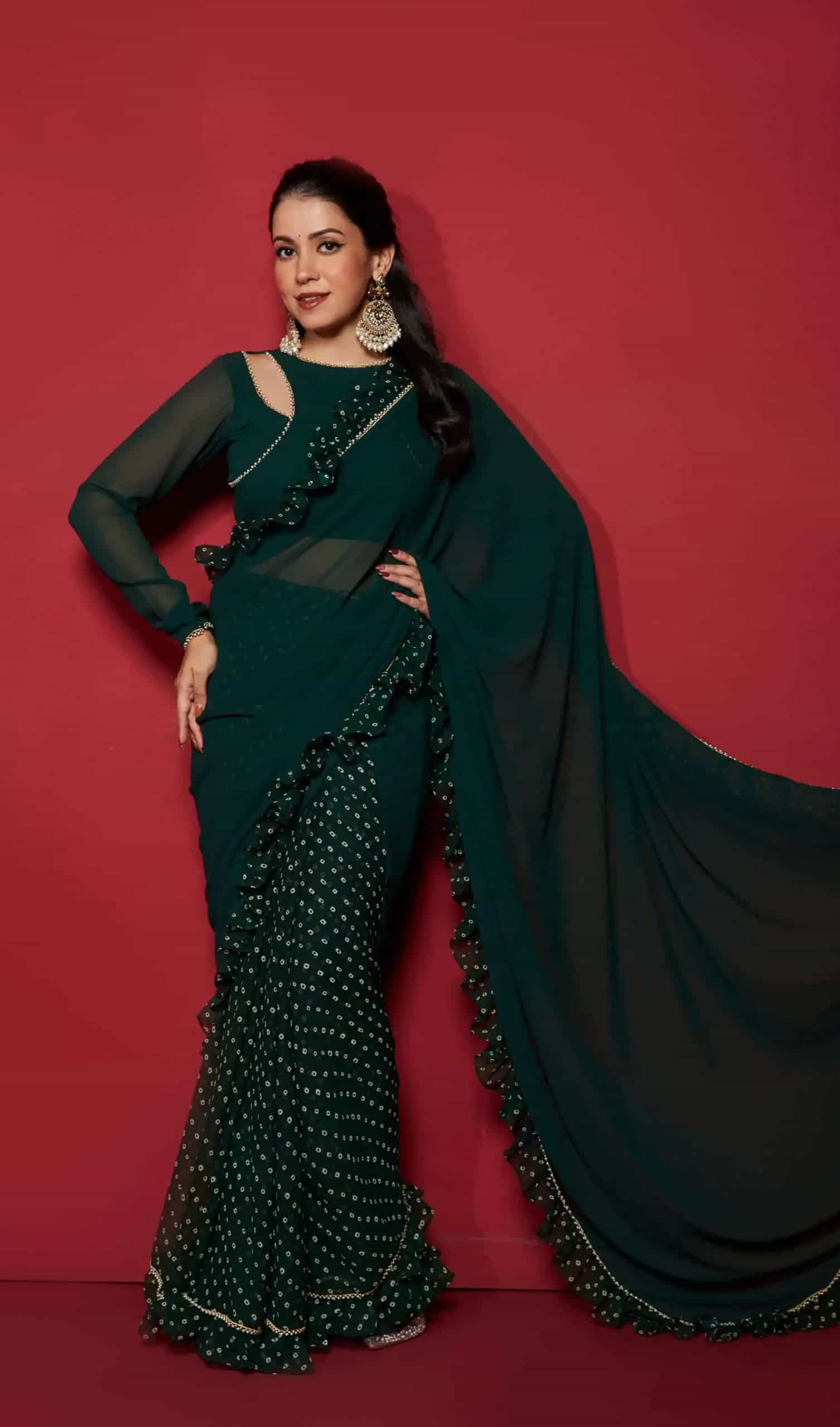 dark green saree