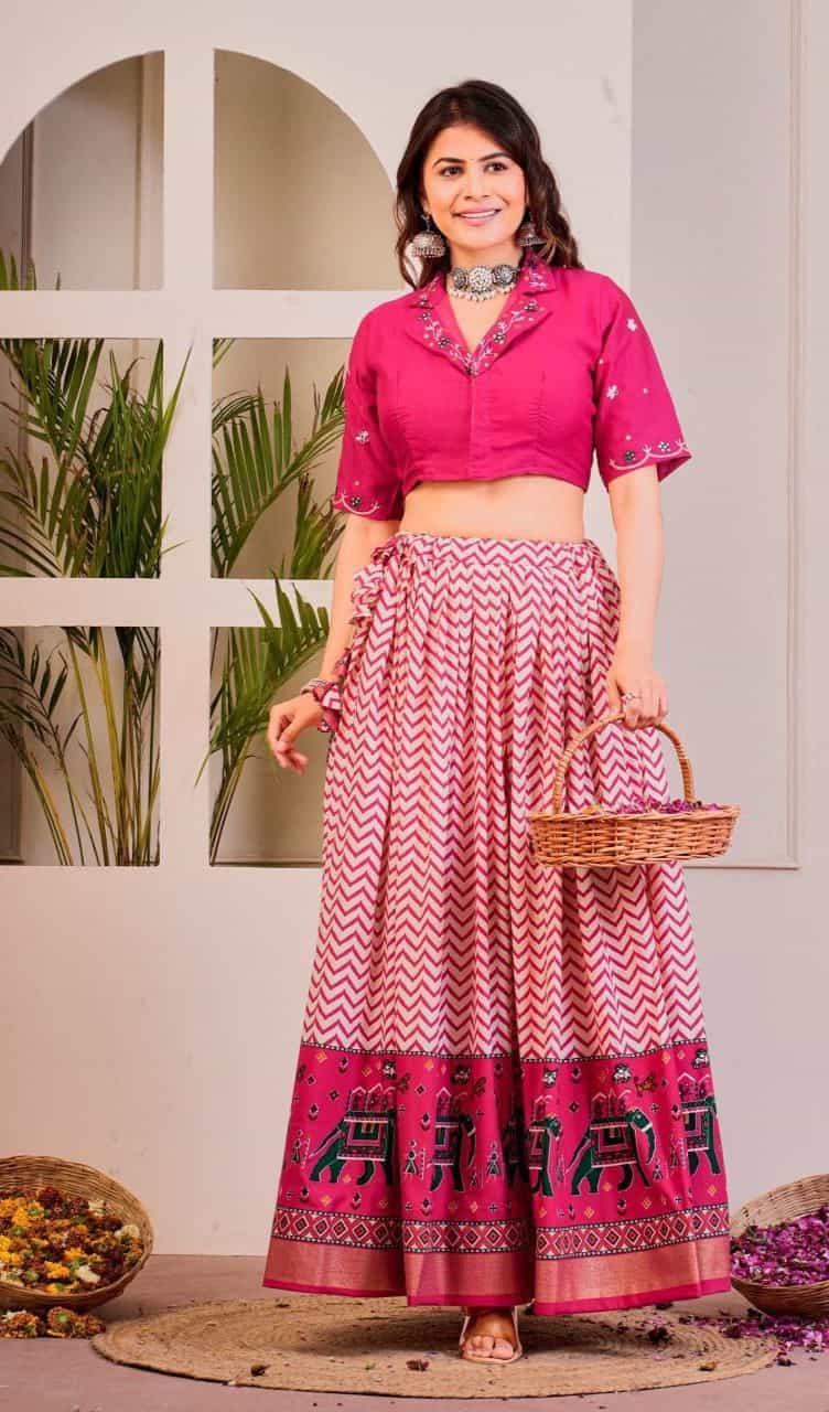 stitched lehenga with foil print and canvas lining