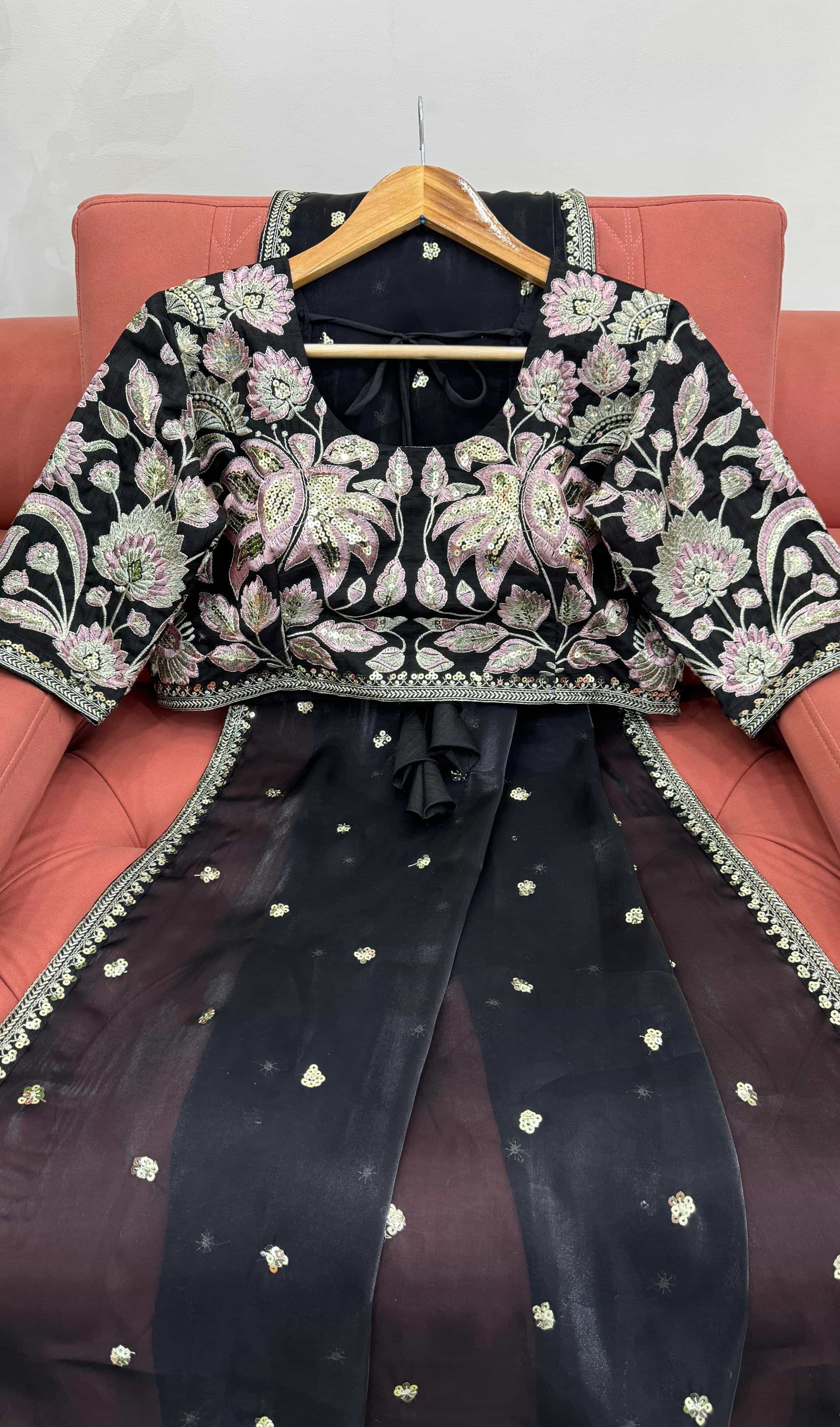 black saree for women