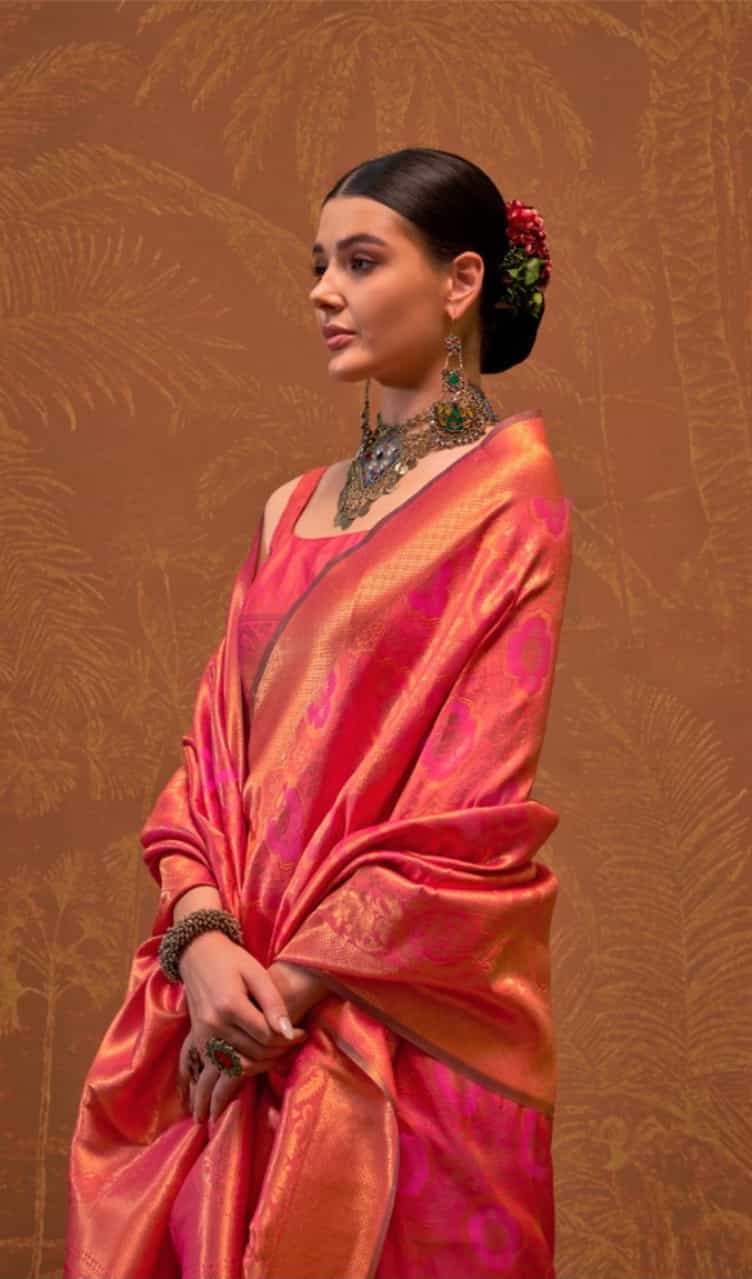 handloom silk saree with elegant weaving