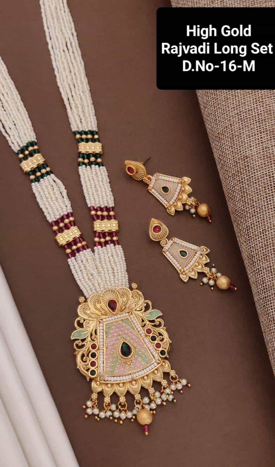Brass jewelry with earrings