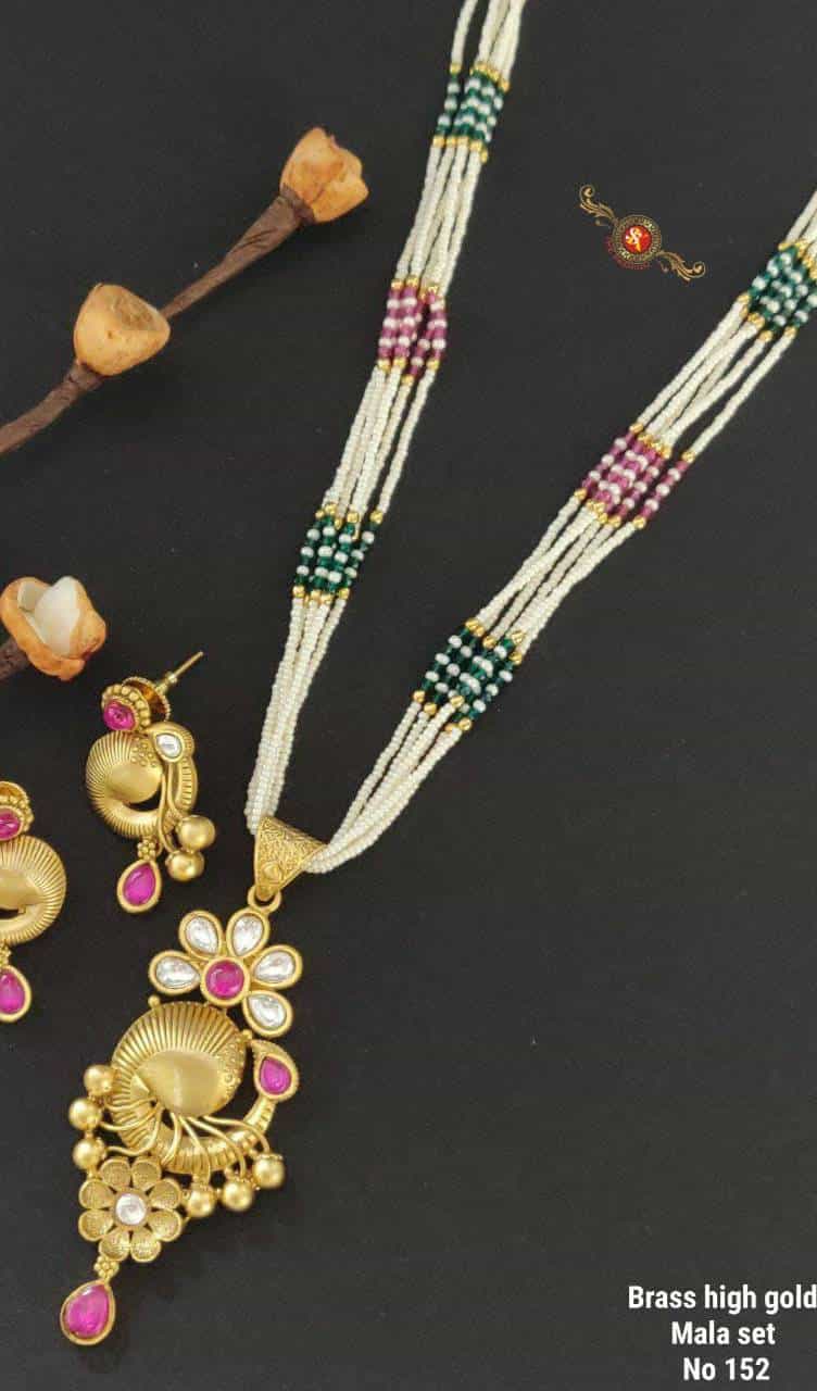 Gold-plated brass mala set featuring teardrop pendant