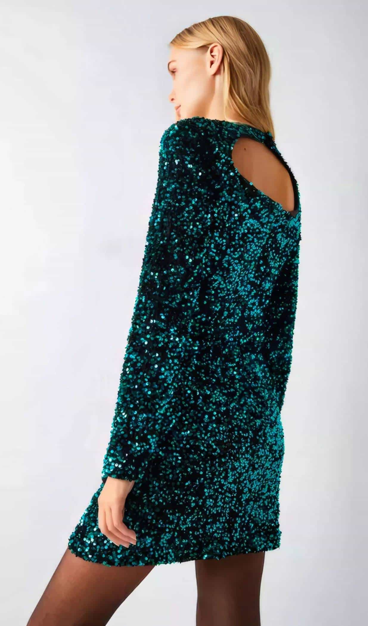 Stylish short velvet sequin dress in green with round neck