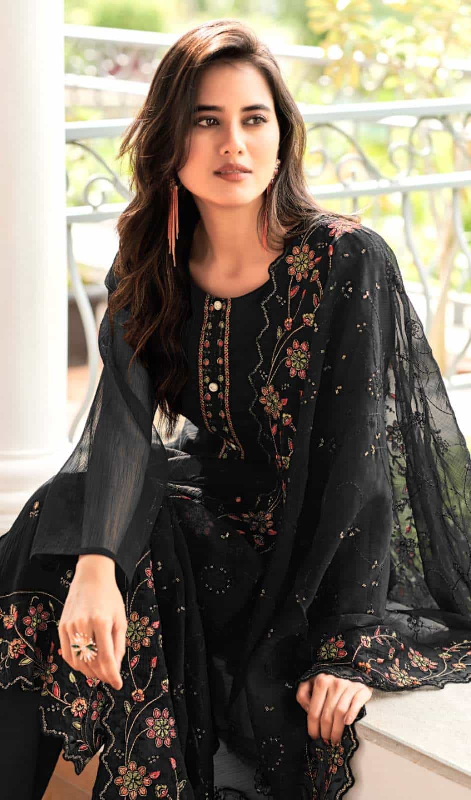ready to wear ethnic set