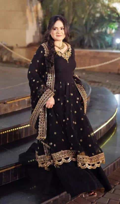 georgette gown set