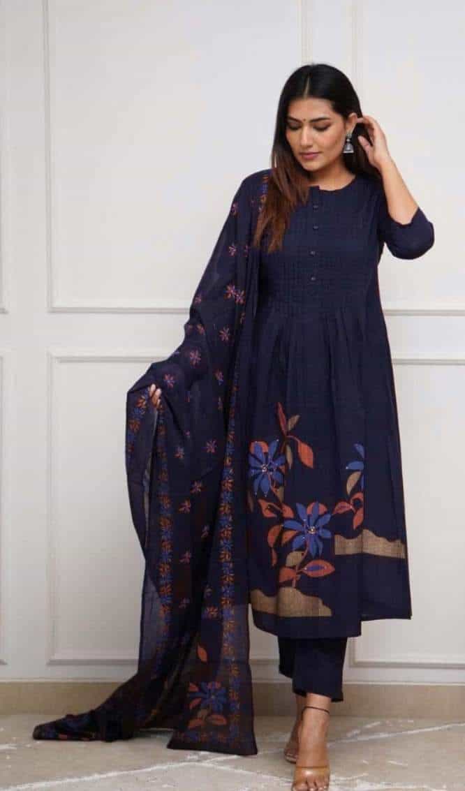 kurti with matching dupatta