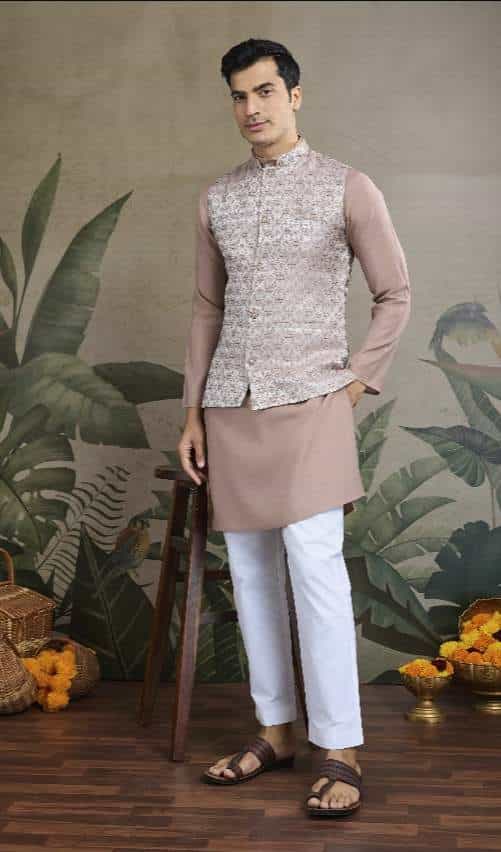 Luxury Viscose Silk Fabric Kurta Outfit for Men