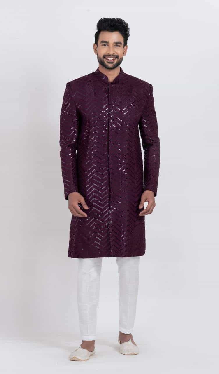Buttoned Neckline Men’s Ethnic Kurta