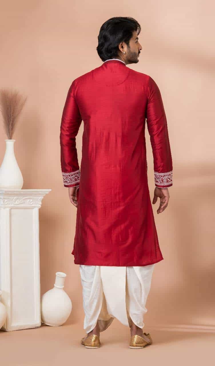 Men’s Kurta Pajama with Embroidery